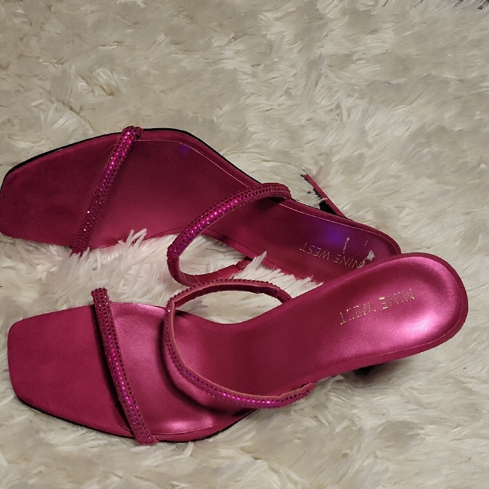 Nine West Fuchsia Strappy Heels